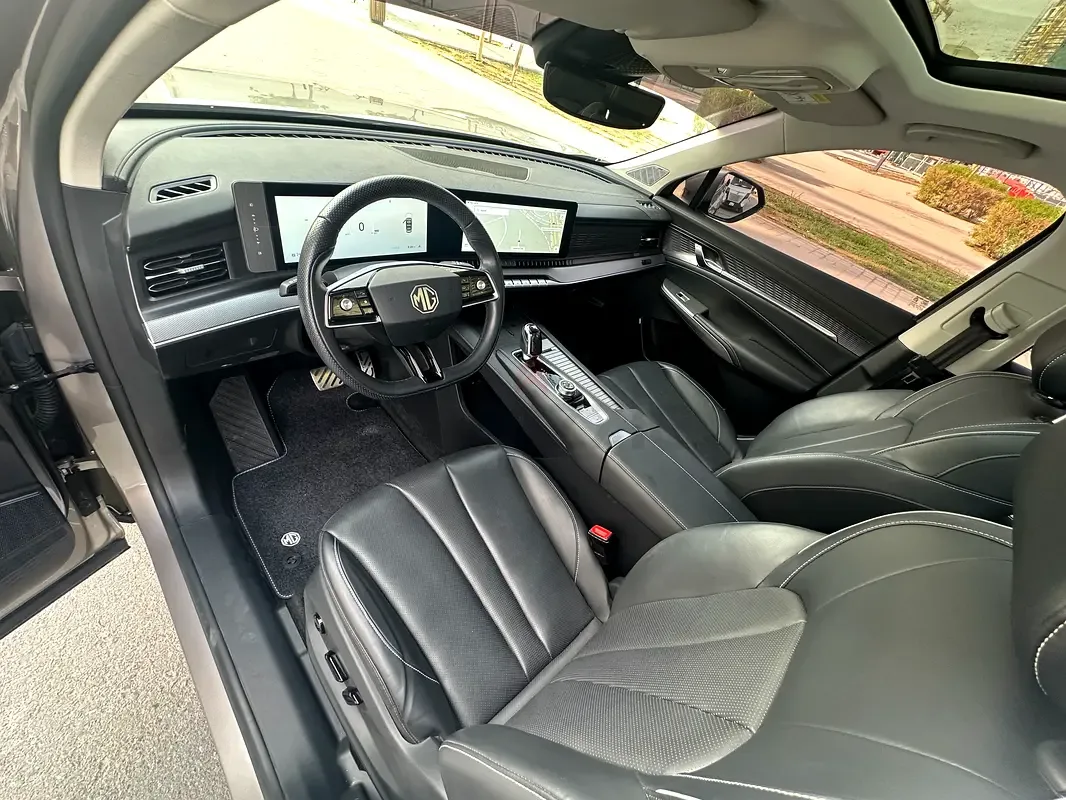 MG RX9 2.0 AT AWD (204 hp) - 12