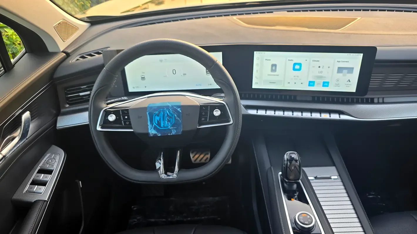 MG RX9 2.0 AT AWD (204 hp) - 11
