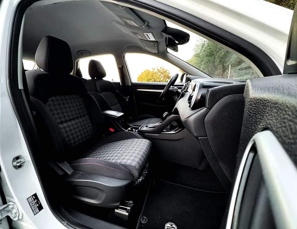 MG ZS 1.5 CVT (114 hp) - 10