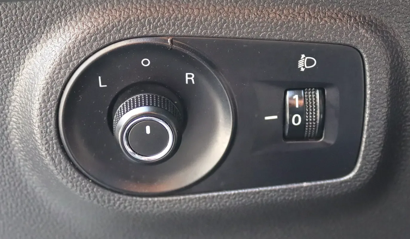 MG ZS 1.5 CVT (114 hp) - 10