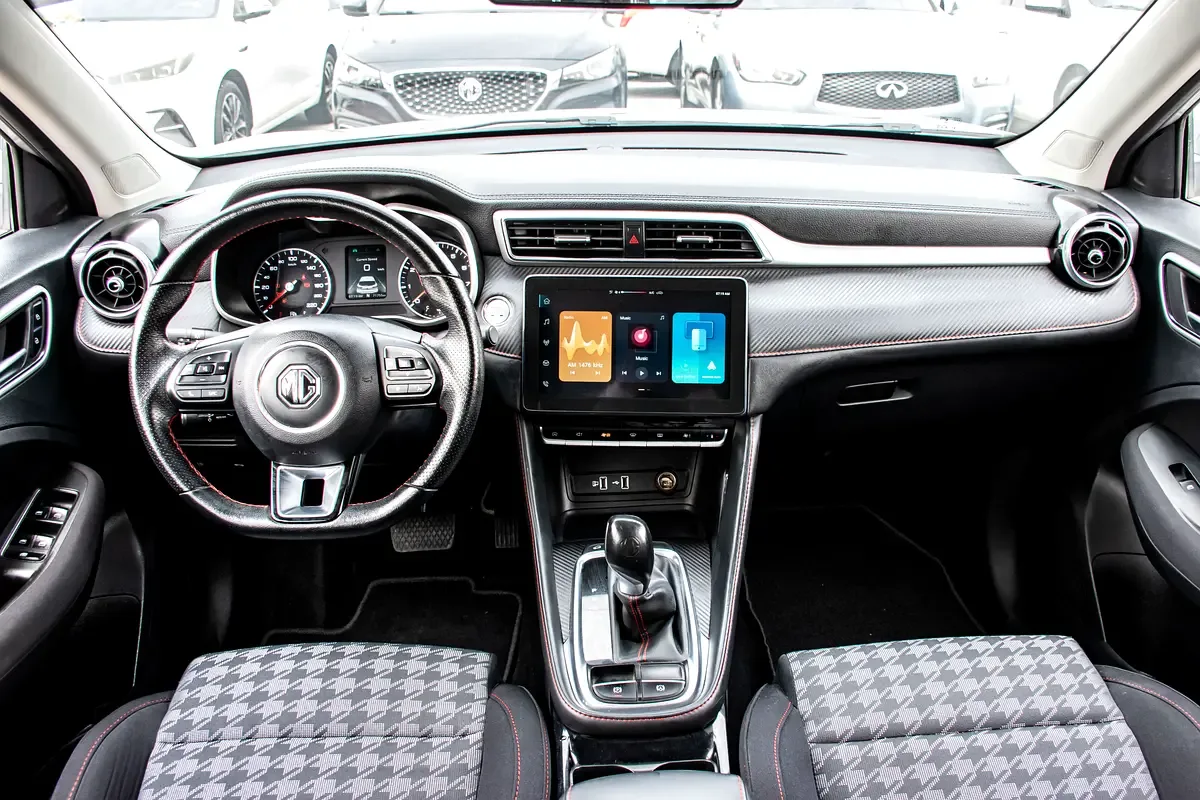 MG ZS 1.5 CVT (114 hp) - 11