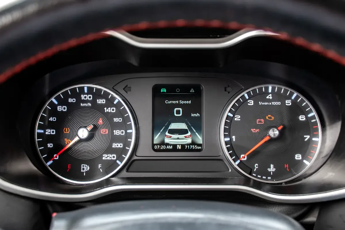 MG ZS 1.5 CVT (114 hp) - 17