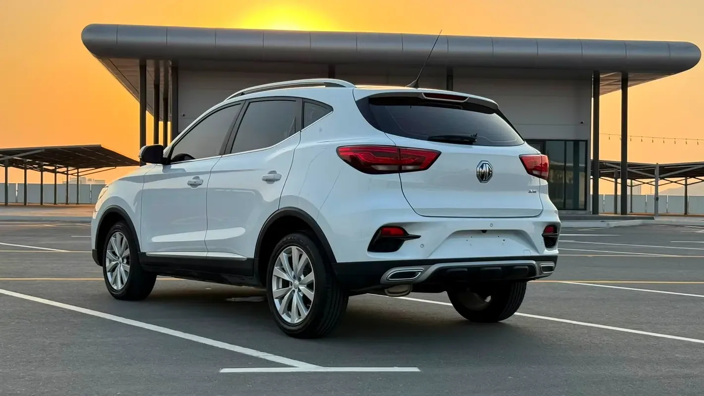 MG ZS 1.5 CVT (114 حصان) - 12