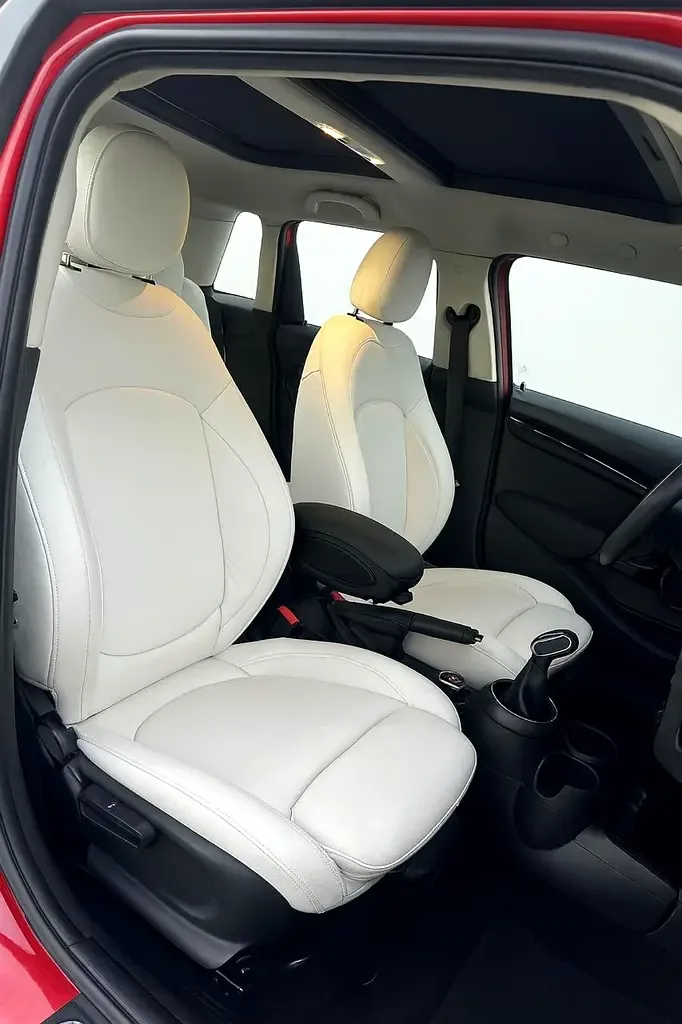 Mini Cooper 1.5 AT (136 حصان) - 10