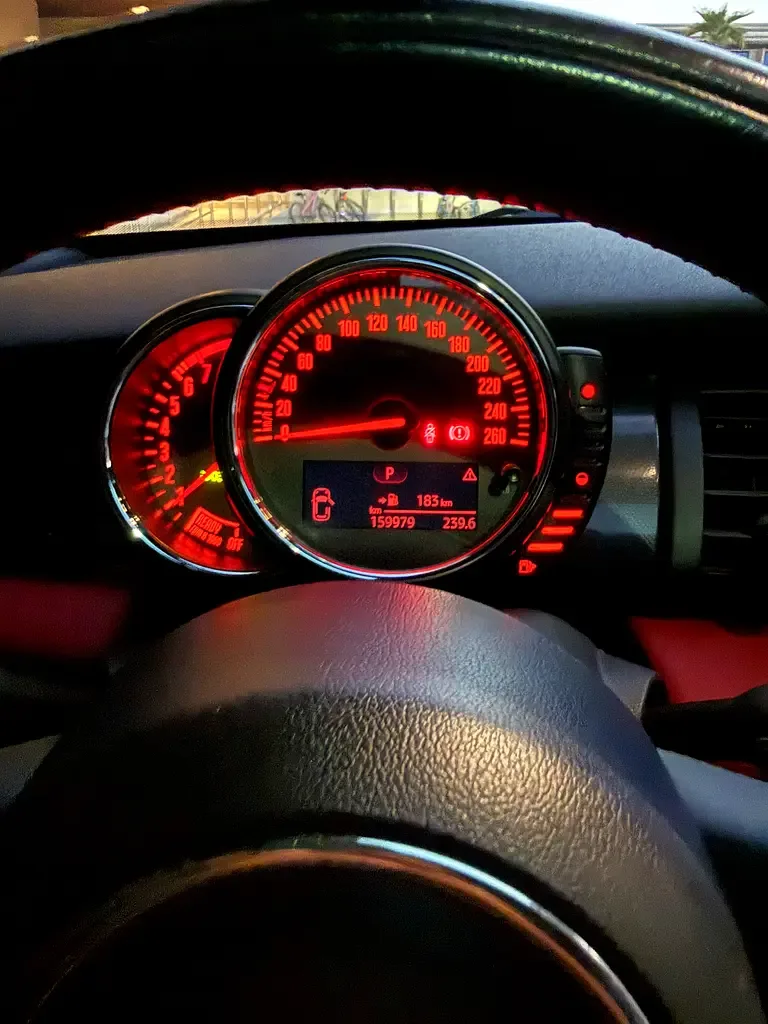Mini Cooper 1.5 AT (136 حصان) - 8