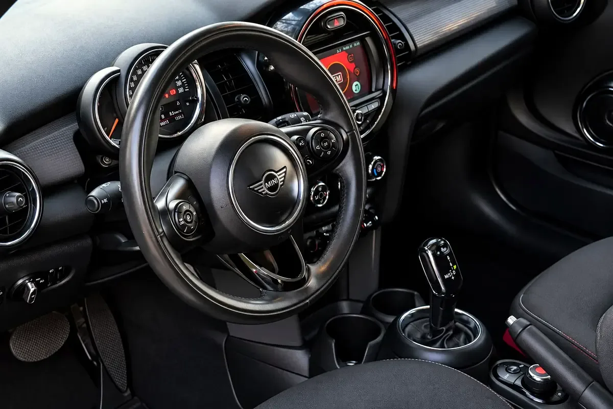 Mini Cooper 1.5 AT (136 حصان) - 8