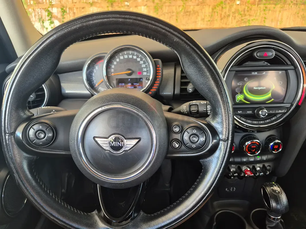 Mini Cooper 1.5 AT (136 hp) - 6