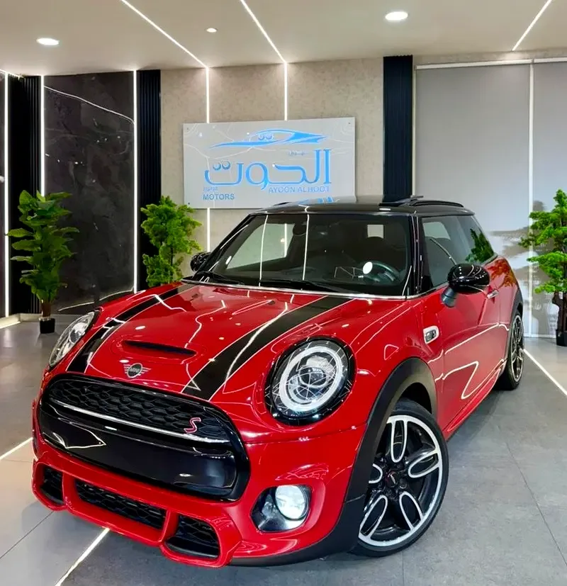Mini Cooper 2.0 AT (231 hp)
