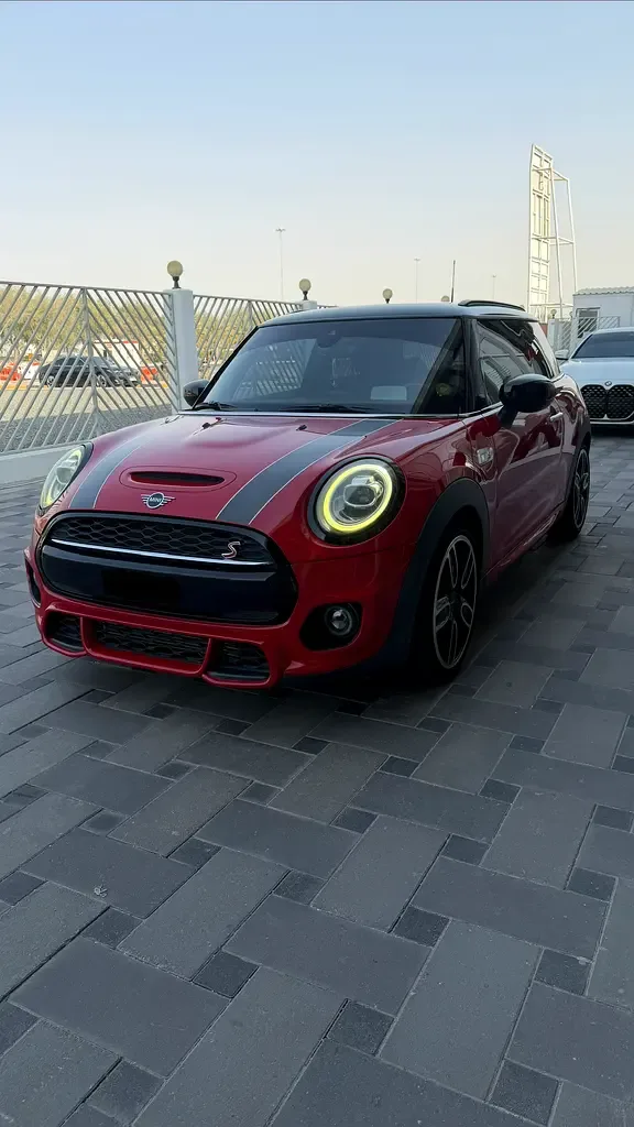 Mini Cooper 2.0 AT (231 hp)