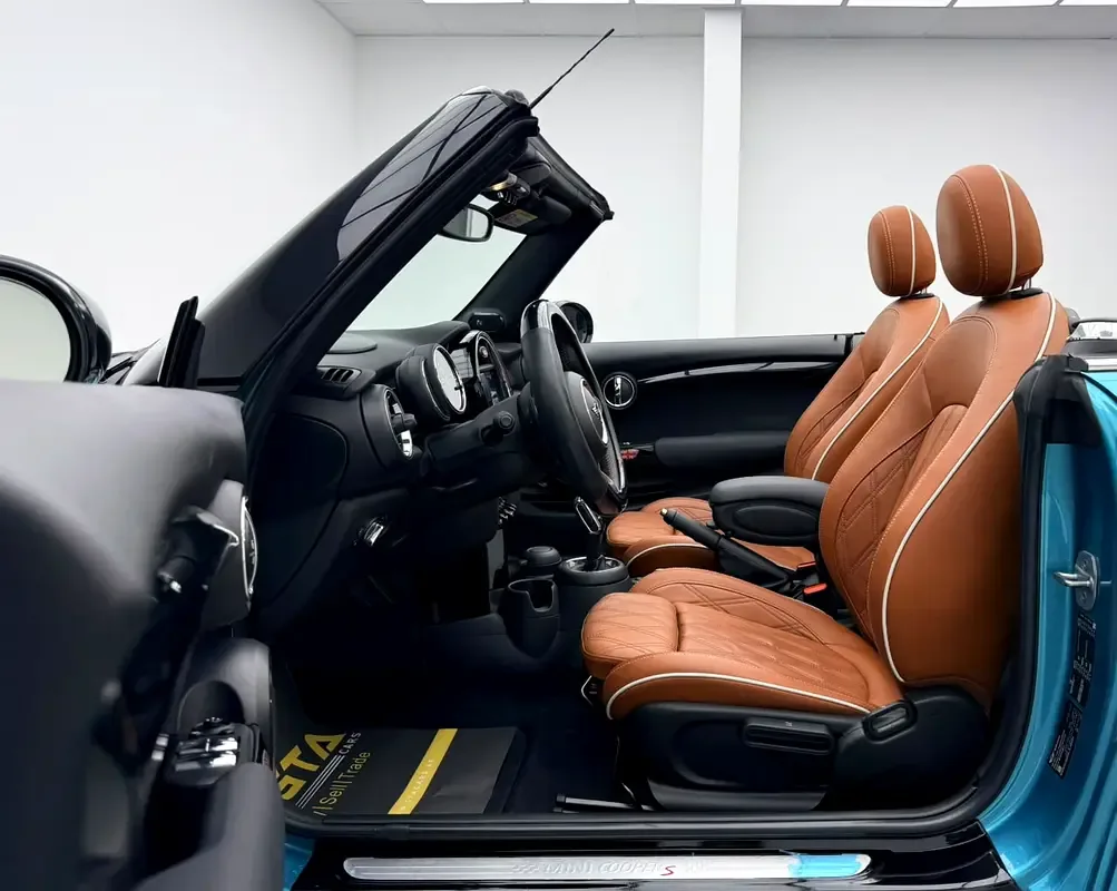 Mini Cooper 2.0 AT (231 hp) - 9