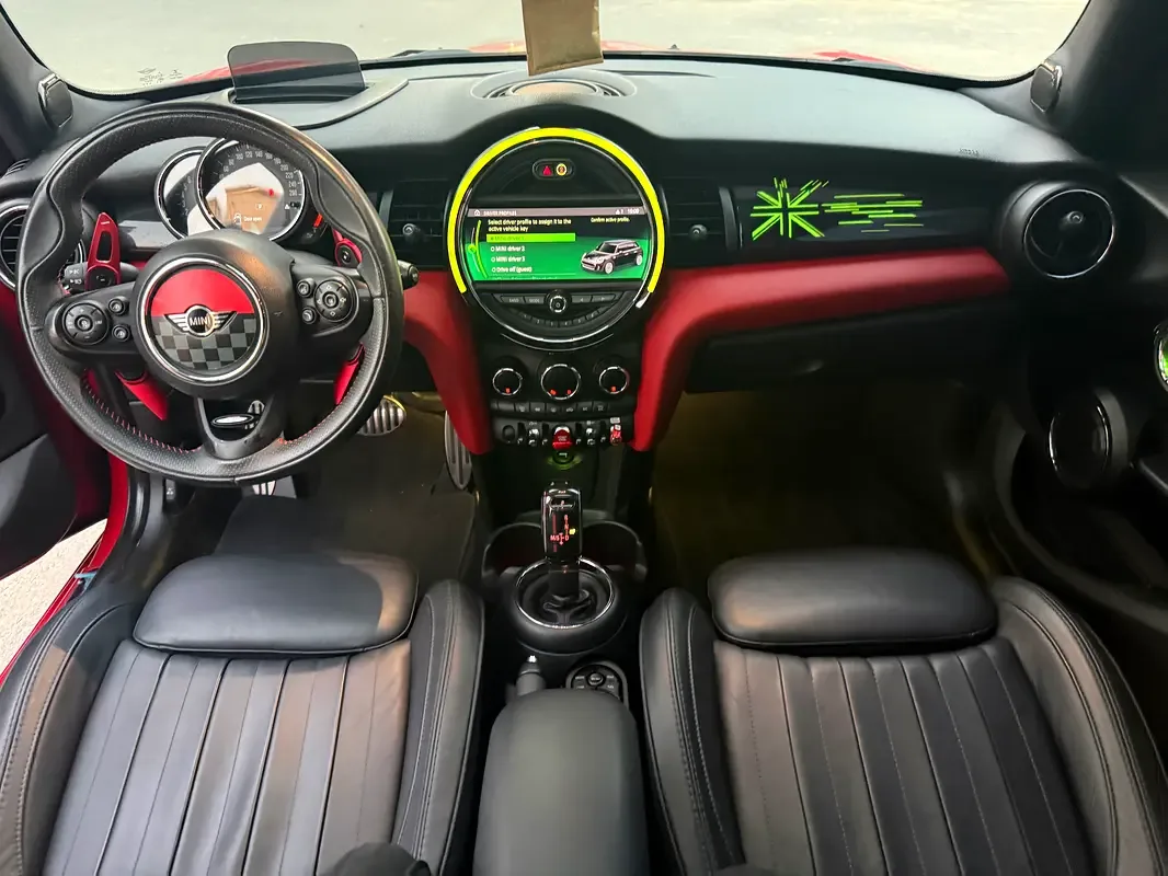 Mini Cooper 2.0 AT (231 hp) - 11