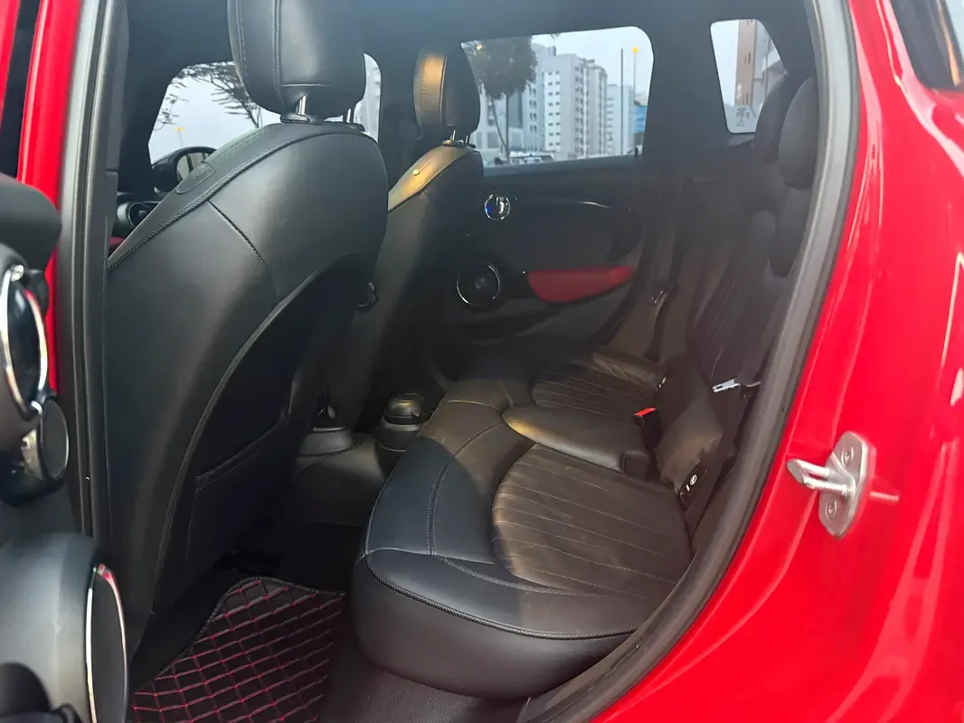 Mini Cooper 2.0 AT (231 hp) - 13