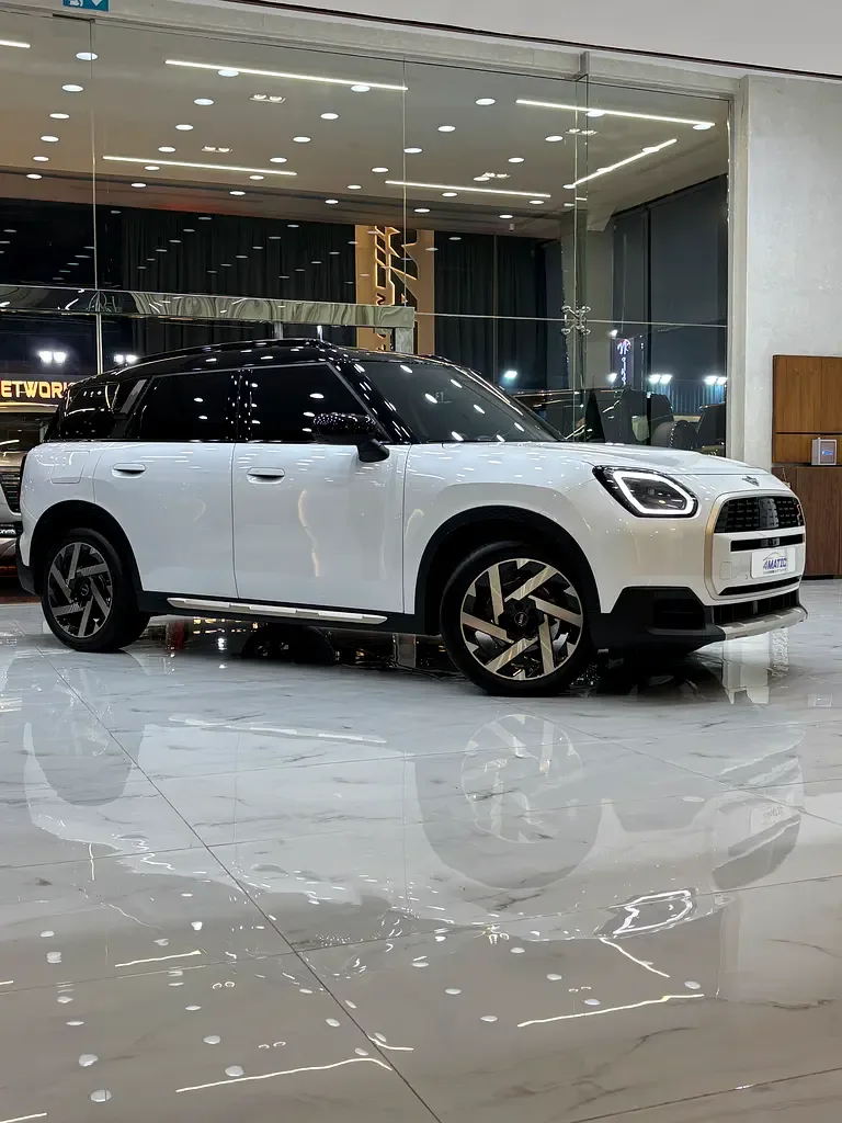 Mini Countryman 2.0 AMT 4WD (218 حصان) - 5
