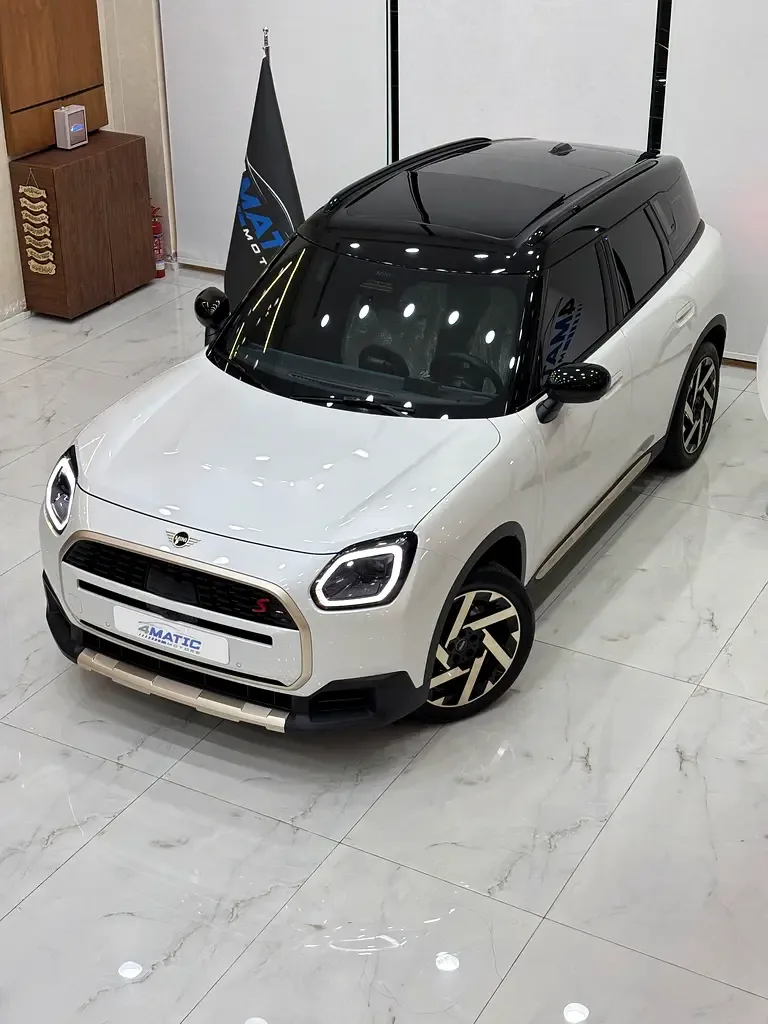 Mini Countryman 2.0 AMT 4WD (218 حصان) - 7
