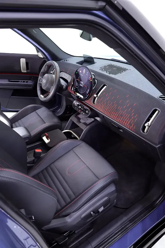 Mini Countryman 2.0 AMT 4WD (218 حصان) - 13