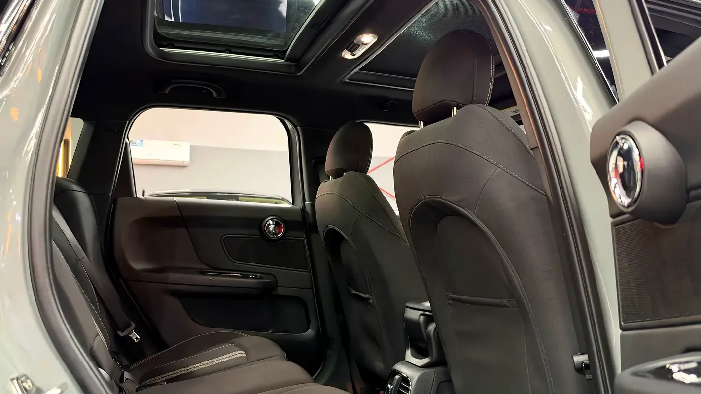 Mini Countryman 2.0 AT ALL4 (192 حصان) - 7