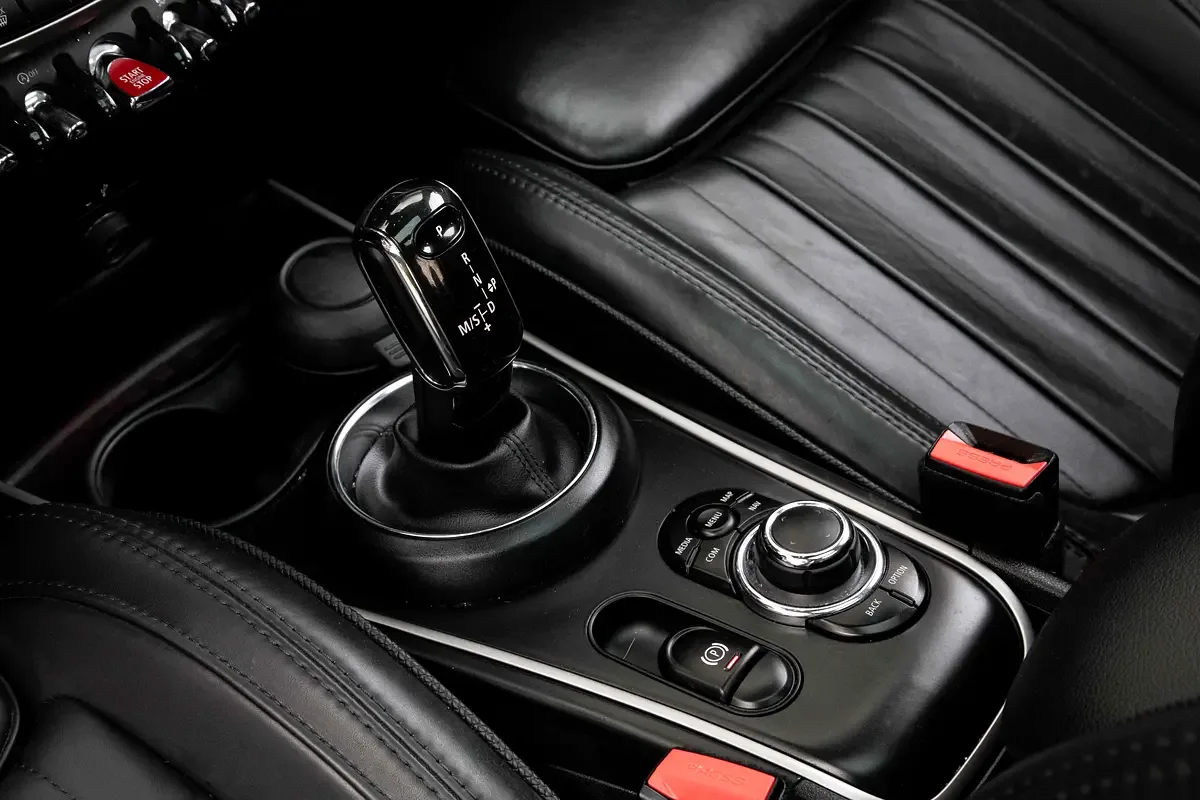 Mini Countryman 2.0 AT AWD (192 hp) - 10