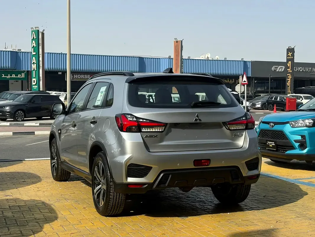 Mitsubishi ASX 2.0 CVT (166 حصان) - 4
