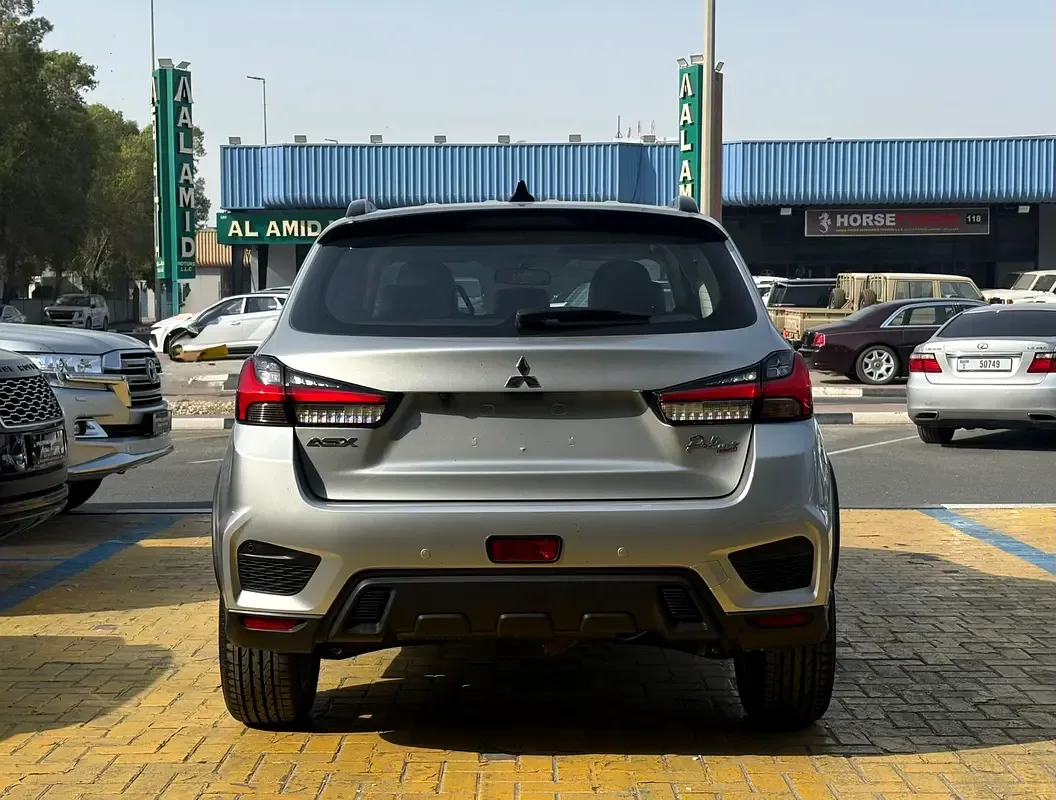 Mitsubishi ASX 2.0 CVT (166 حصان) - 5