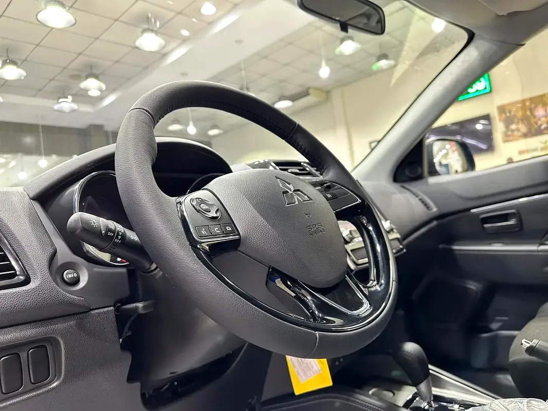 Mitsubishi ASX 2.0 CVT (166 hp) - 10