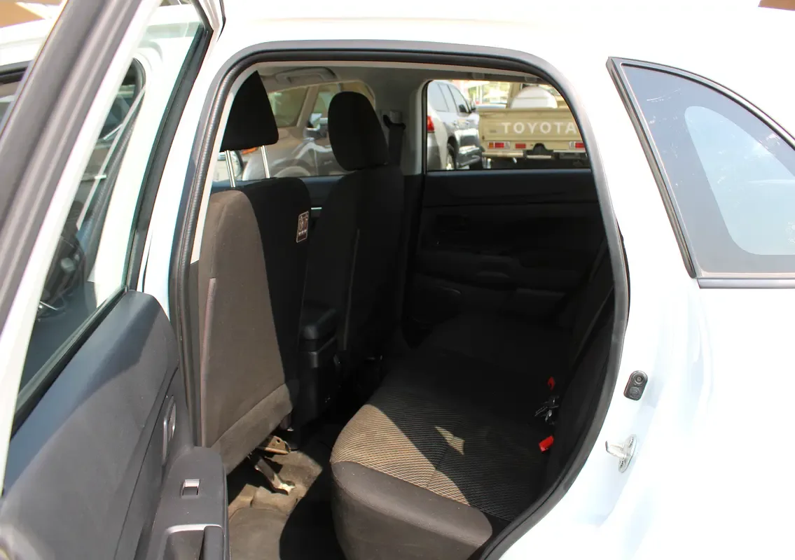 Mitsubishi ASX 2.0 CVT (166 حصان) - 9