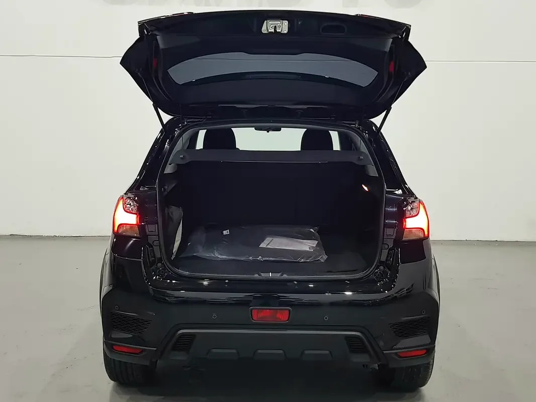 Mitsubishi ASX 2.0 CVT (166 حصان) - 9