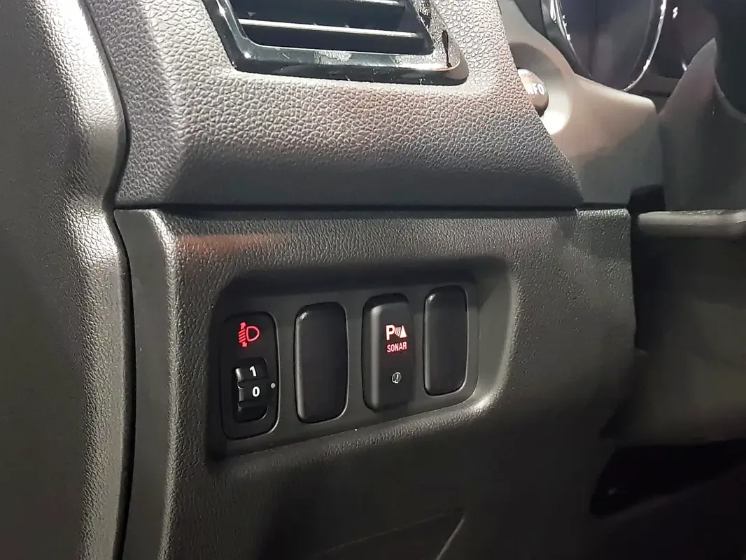 Mitsubishi ASX 2.0 CVT (166 حصان) - 15