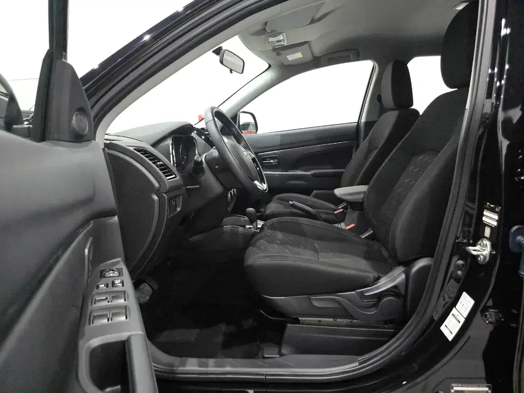 Mitsubishi ASX 2.0 CVT (166 حصان) - 16