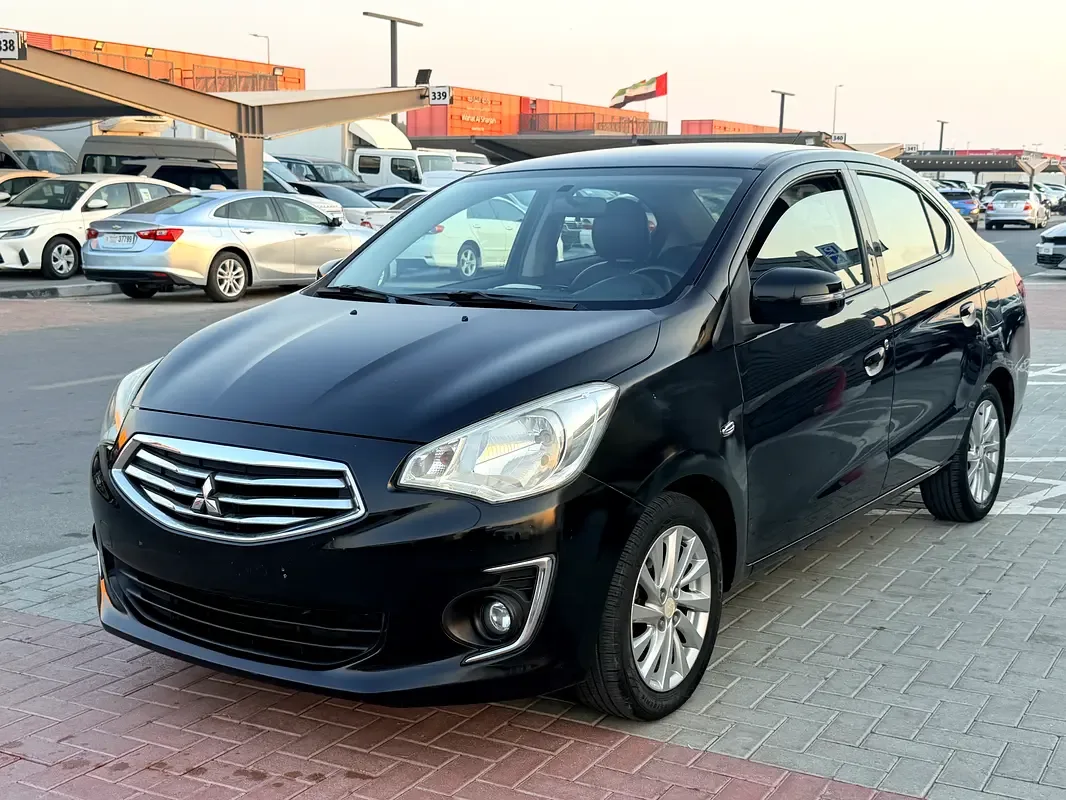 Mitsubishi Attrage 1.2 CVT (80 hp)