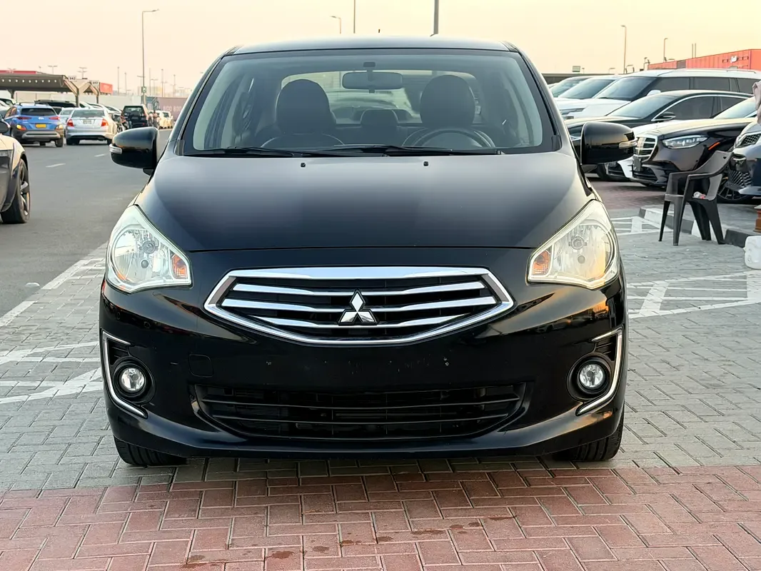 Mitsubishi Attrage 1.2 CVT (80 hp) - 2