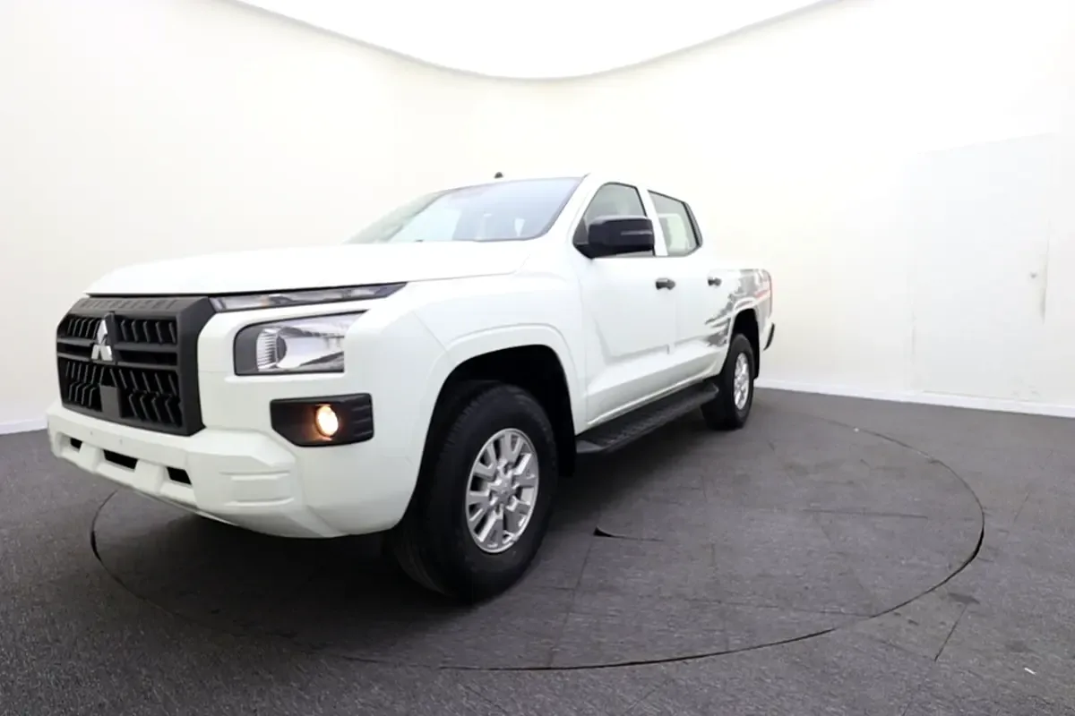 Mitsubishi L200 2.4 AT AWD (184 hp)