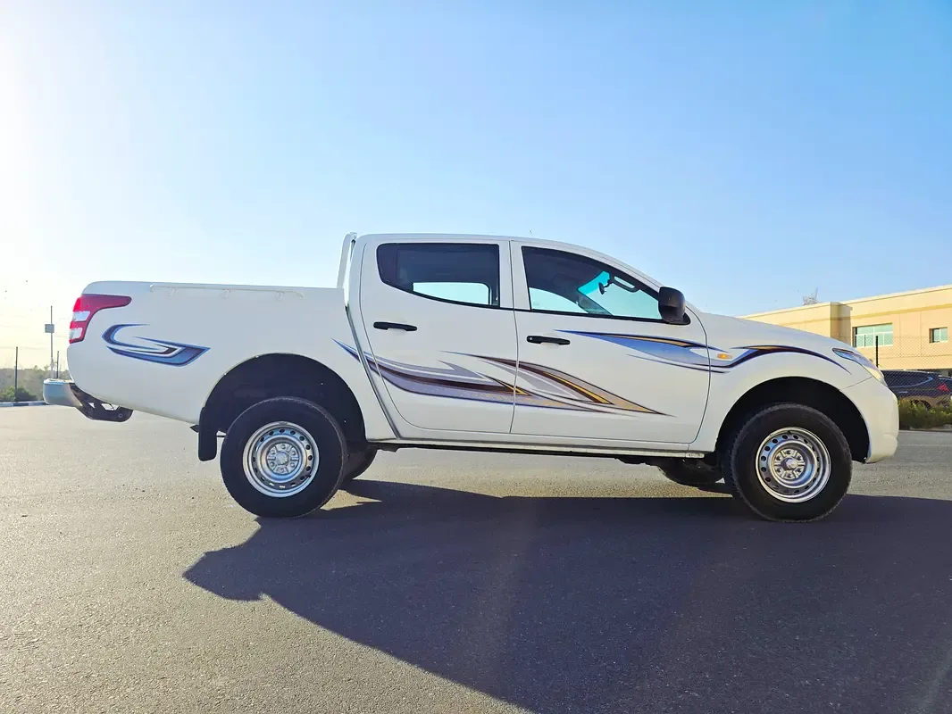 Mitsubishi L200 2.4 D MT (154 حصان) - 4