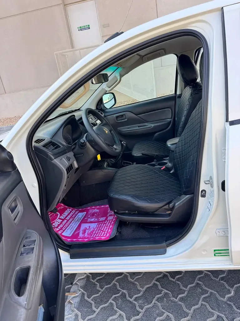 Mitsubishi L200 2.4 D MT (154 حصان) - 8