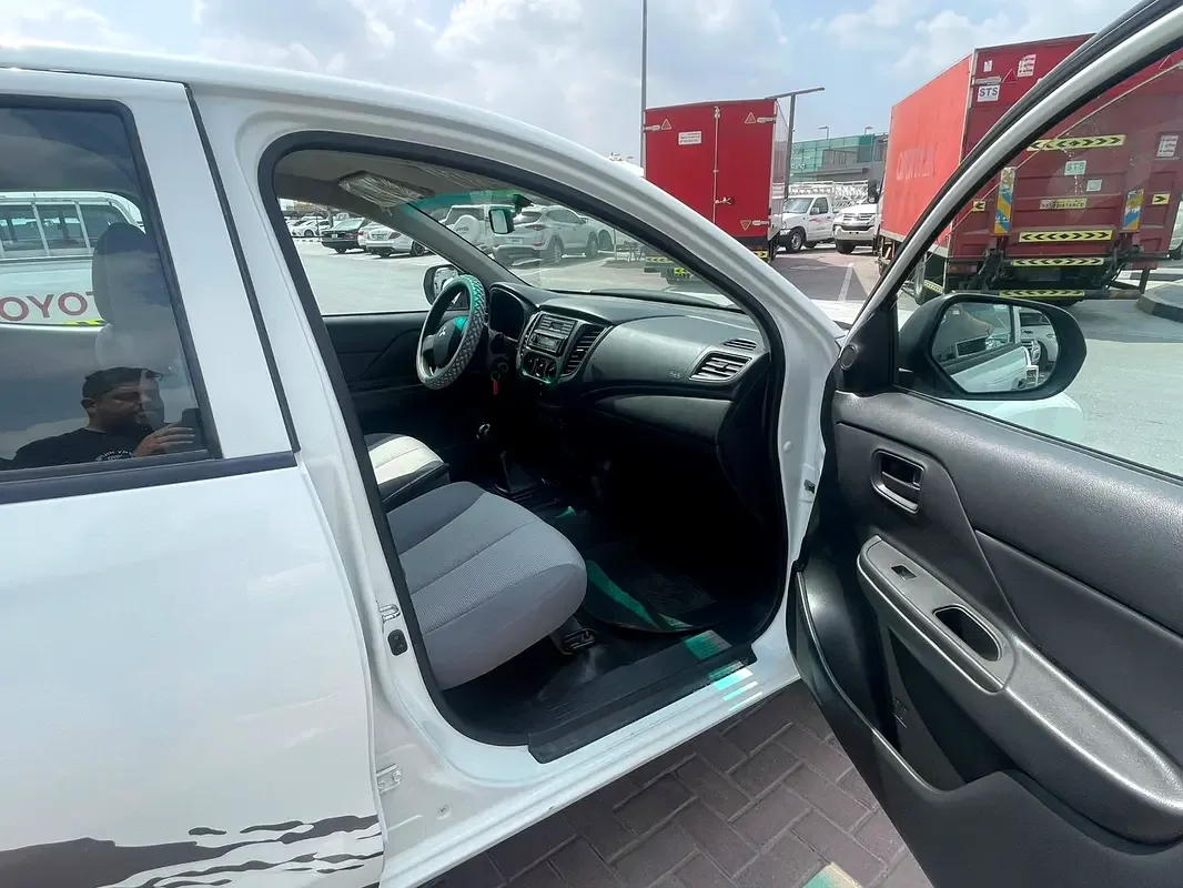 Mitsubishi L200 2.4 MT (128 حصان) - 9