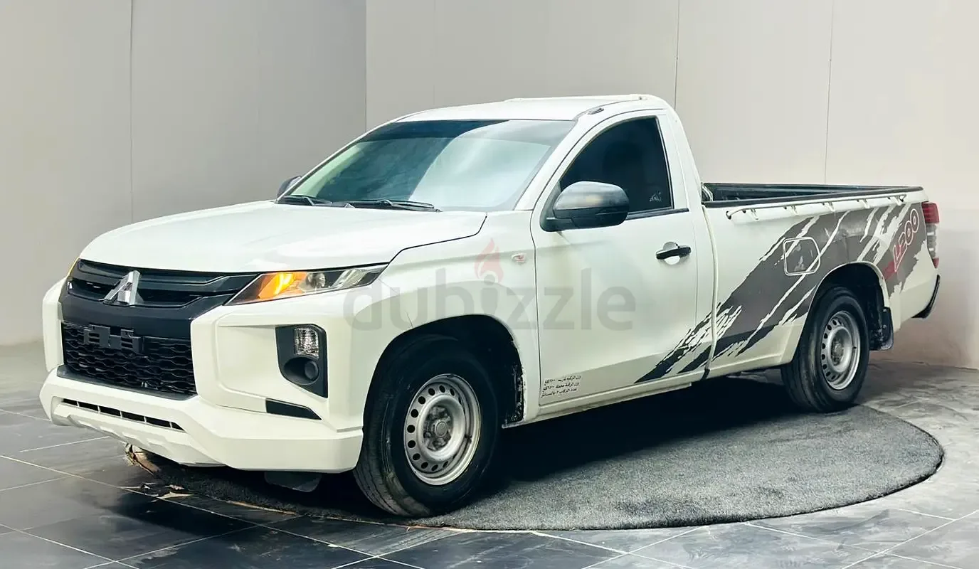 Mitsubishi L200 2.4 MT (150 hp)