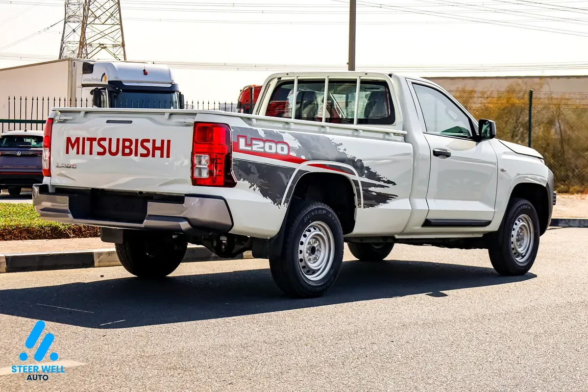 Mitsubishi L200 2.4 MT 4WD (184 حصان) - 4