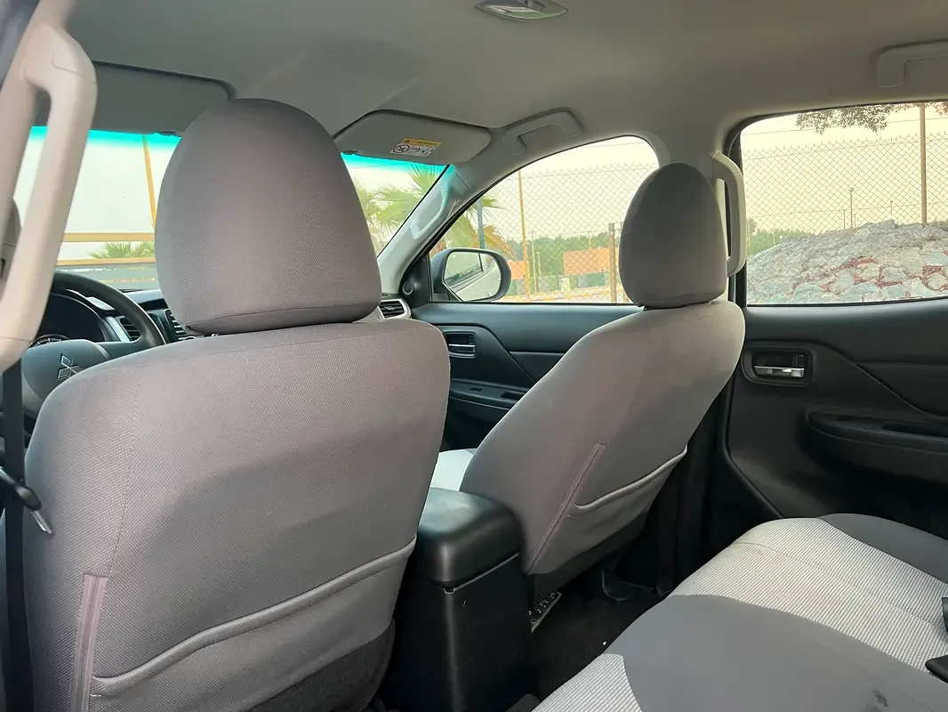 Mitsubishi L200 2.4 MT AWD (152 hp) - 11