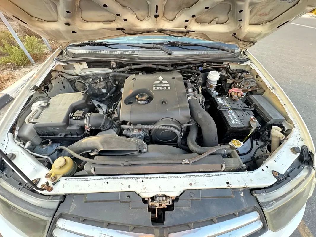 Mitsubishi L200 2.5 D MT RWD (90 hp) - 7