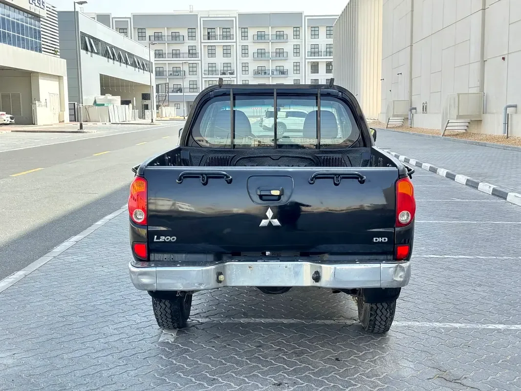 Mitsubishi L200 3.2 MT (175 حصان) - 7