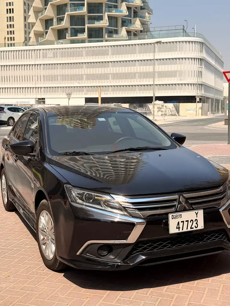 Mitsubishi Lancer Cargo 1.5 CVT (111 hp)