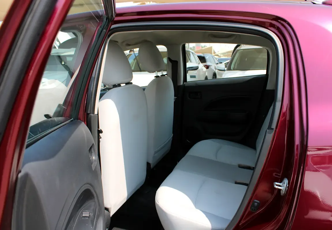 Mitsubishi Mirage 1.2 CVT (78 hp) - 9