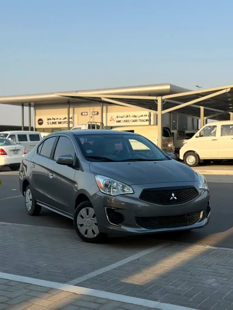 Mitsubishi Mirage 1.2 CVT (80 hp)