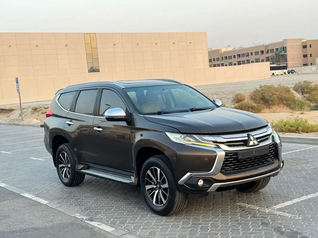 Mitsubishi Montero 3.8 AT (250 حصان) - 8