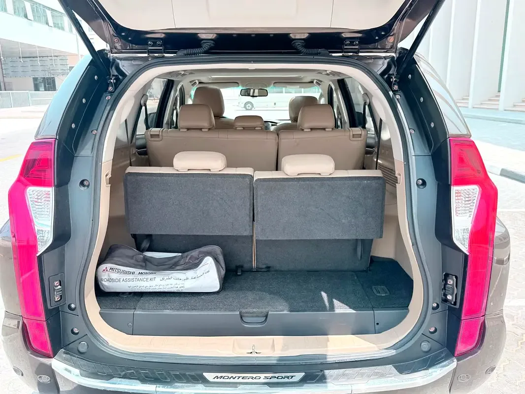 Mitsubishi Montero 3.8 AT (250 حصان) - 10