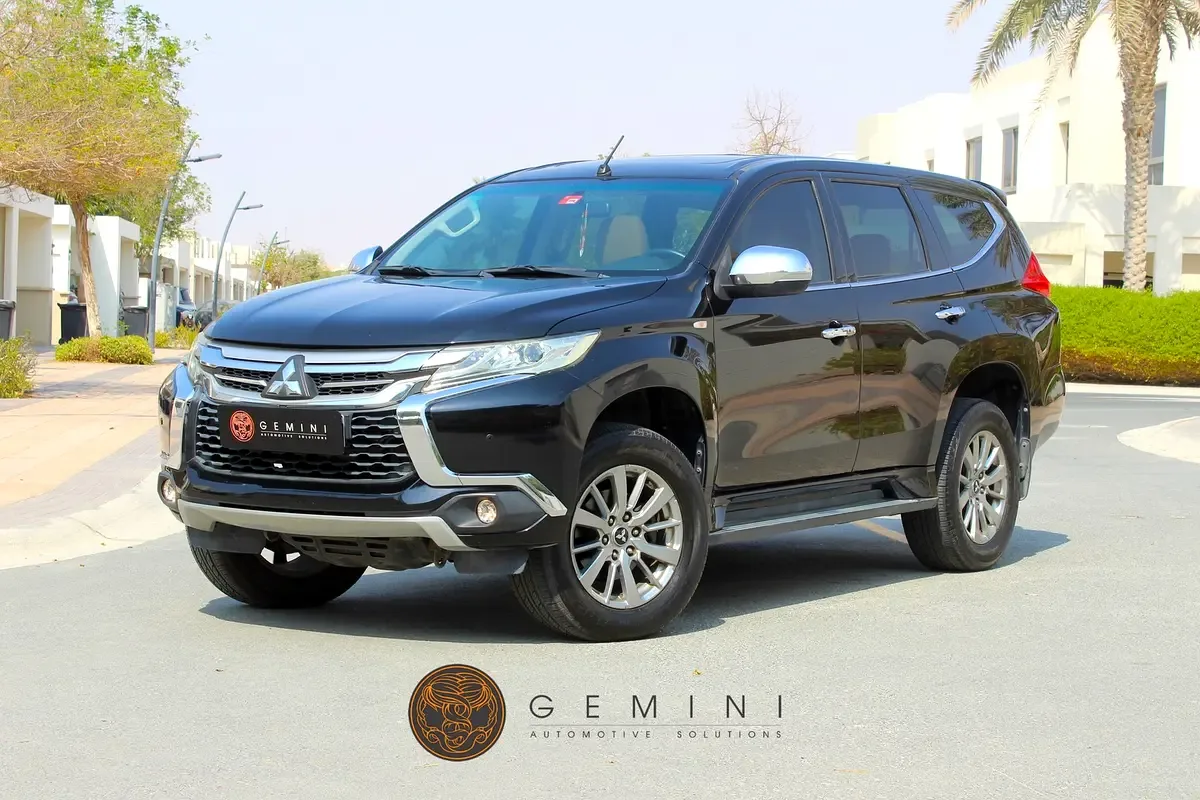 Mitsubishi Montero Sport 3.0 AT 4WD (216 hp)