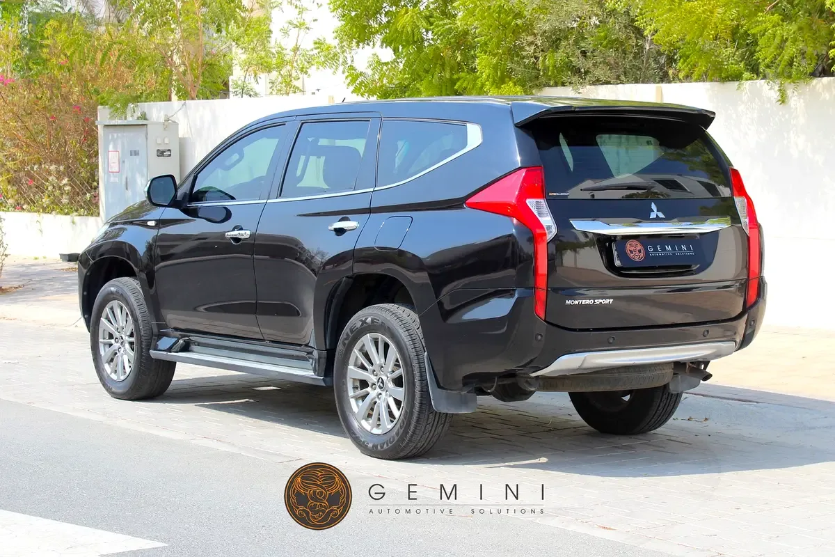 Mitsubishi Montero Sport 3.0 AT 4WD (216 حصان) - 6