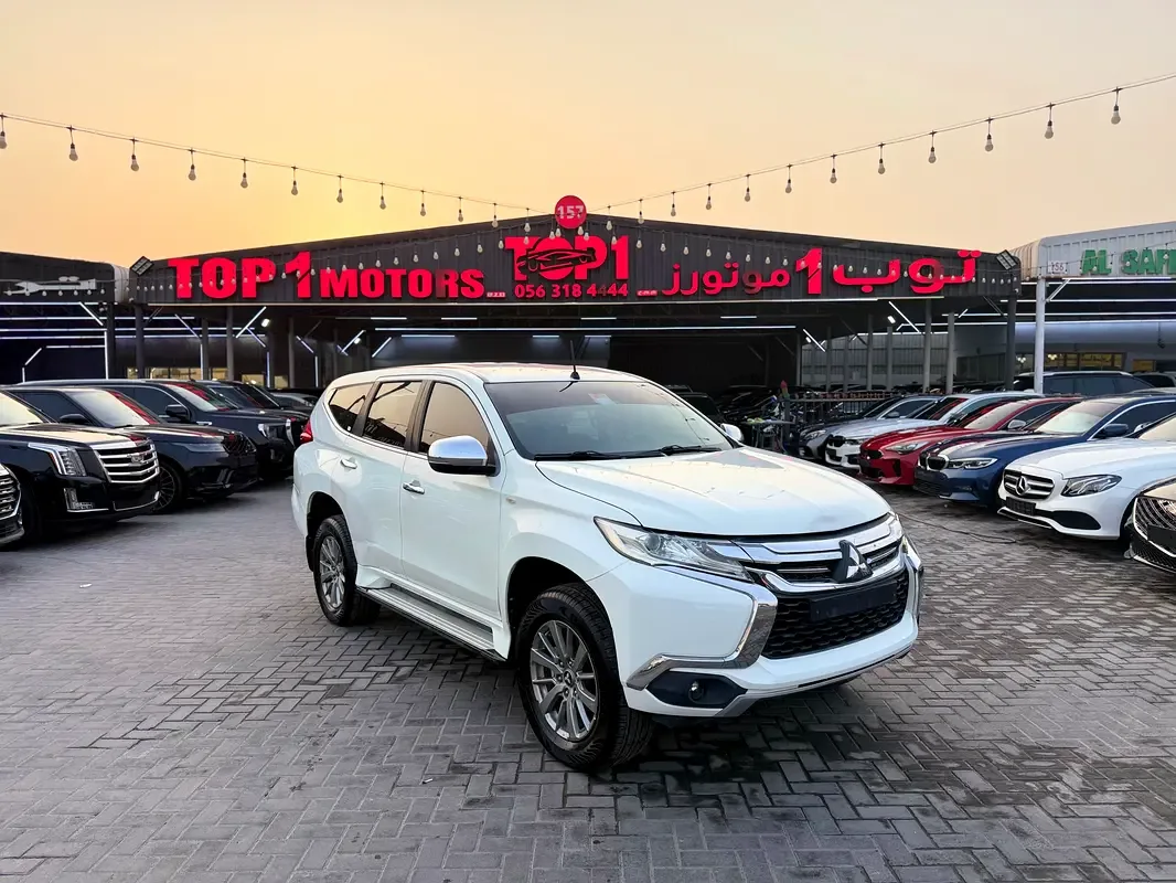 Mitsubishi Montero Sport 3.0 AT RWD (209 hp)