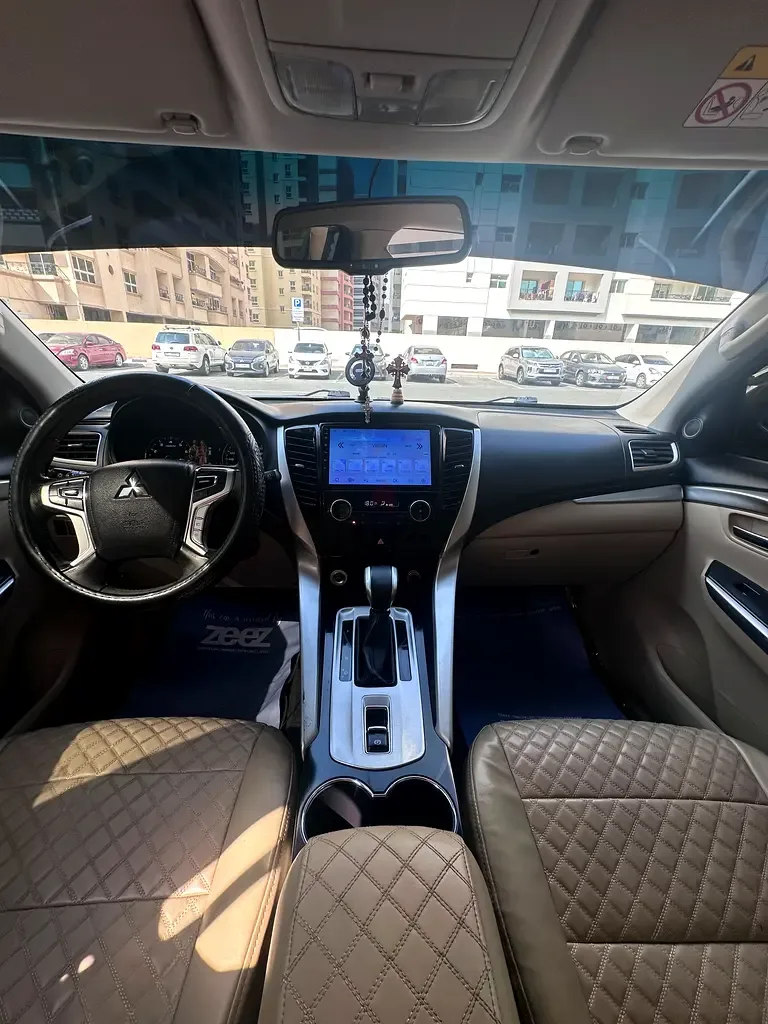 Mitsubishi Montero Sport 3.0 AT RWD (209 hp) - 3