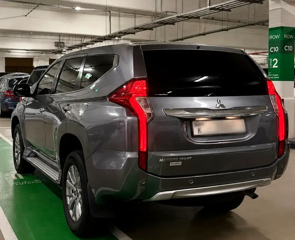 Mitsubishi Montero Sport 3.0 AT RWD (209 hp) - 2