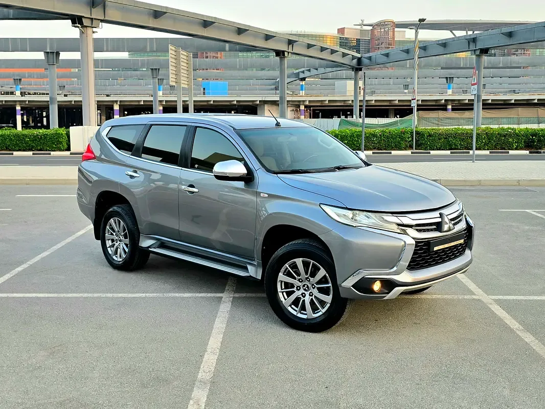 Mitsubishi Montero Sport 3.0 AT RWD (209 حصان) - 4